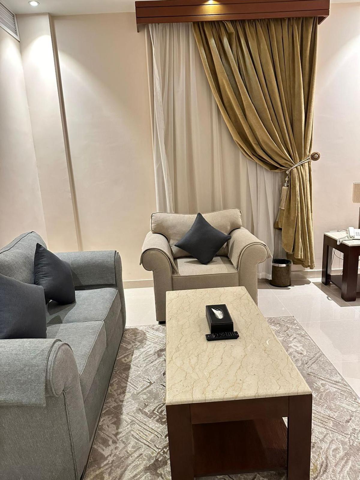 Sas Al Olaya Hotel Suites Khobar Extérieur photo